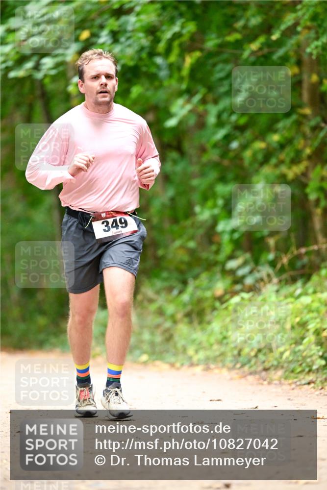 11.10.2026 - Bramfelder Halbmarathon 2026 Dr. Thomas Lammeyer http://msf.ph/oto/10827042 11.10.2026 11:00:10 Laufen 349 meine-sportfotos.de