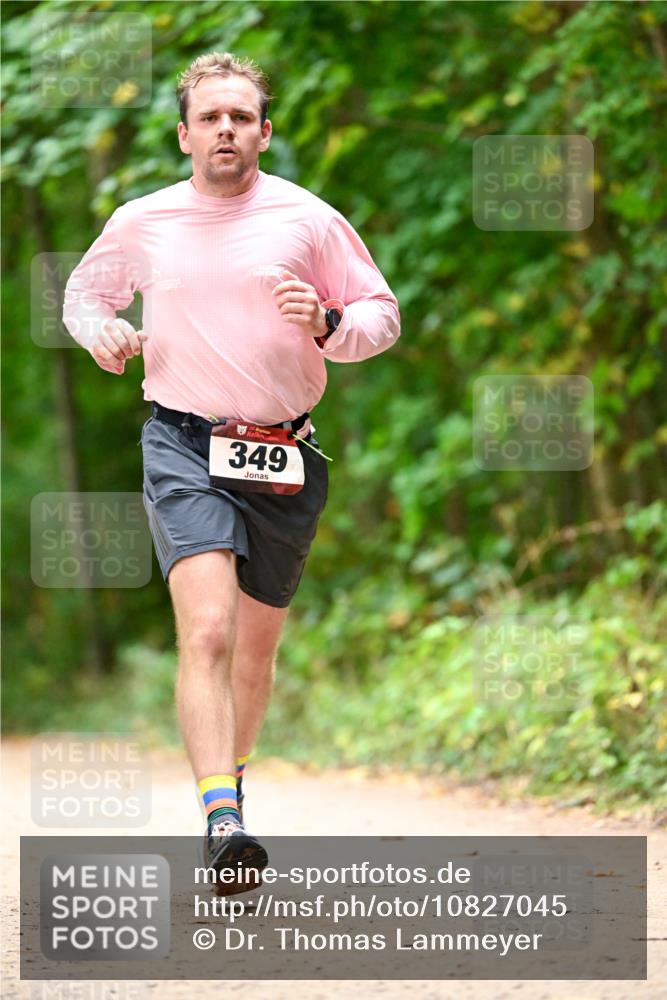 11.10.2026 - Bramfelder Halbmarathon 2026 Dr. Thomas Lammeyer http://msf.ph/oto/10827045 11.10.2026 11:00:11 Laufen 349 meine-sportfotos.de