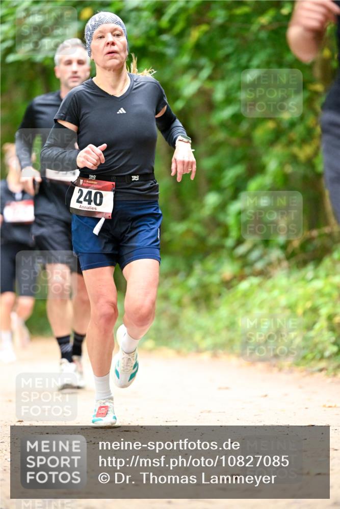11.10.2026 - Bramfelder Halbmarathon 2026 Dr. Thomas Lammeyer http://msf.ph/oto/10827085 11.10.2026 11:00:31 Laufen 240 meine-sportfotos.de