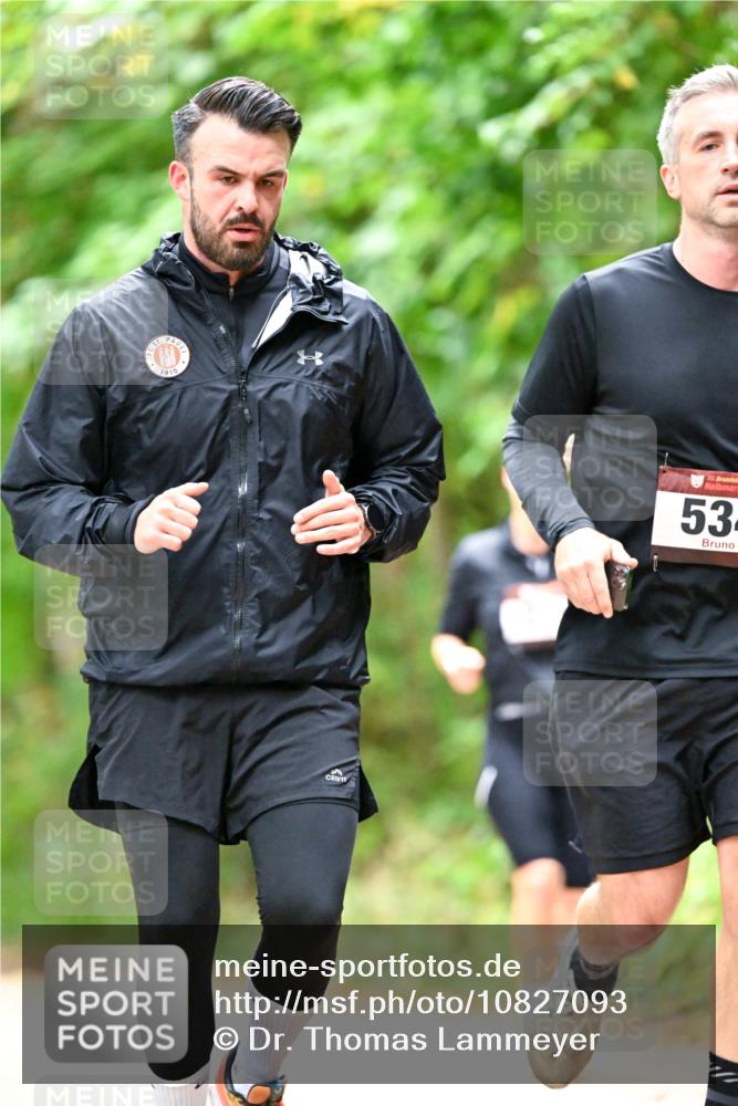 11.10.2026 - Bramfelder Halbmarathon 2026 Dr. Thomas Lammeyer http://msf.ph/oto/10827093 11.10.2026 11:00:33 Laufen 1910, 35, 53 meine-sportfotos.de