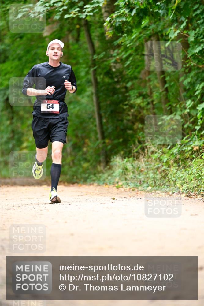 11.10.2026 - Bramfelder Halbmarathon 2026 Dr. Thomas Lammeyer http://msf.ph/oto/10827102 11.10.2026 11:00:36 Laufen 54 meine-sportfotos.de
