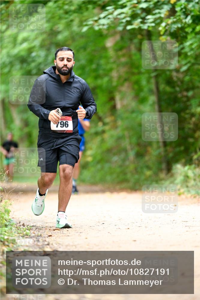 11.10.2026 - Bramfelder Halbmarathon 2026 Dr. Thomas Lammeyer http://msf.ph/oto/10827191 11.10.2026 11:01:12 Laufen 196 meine-sportfotos.de
