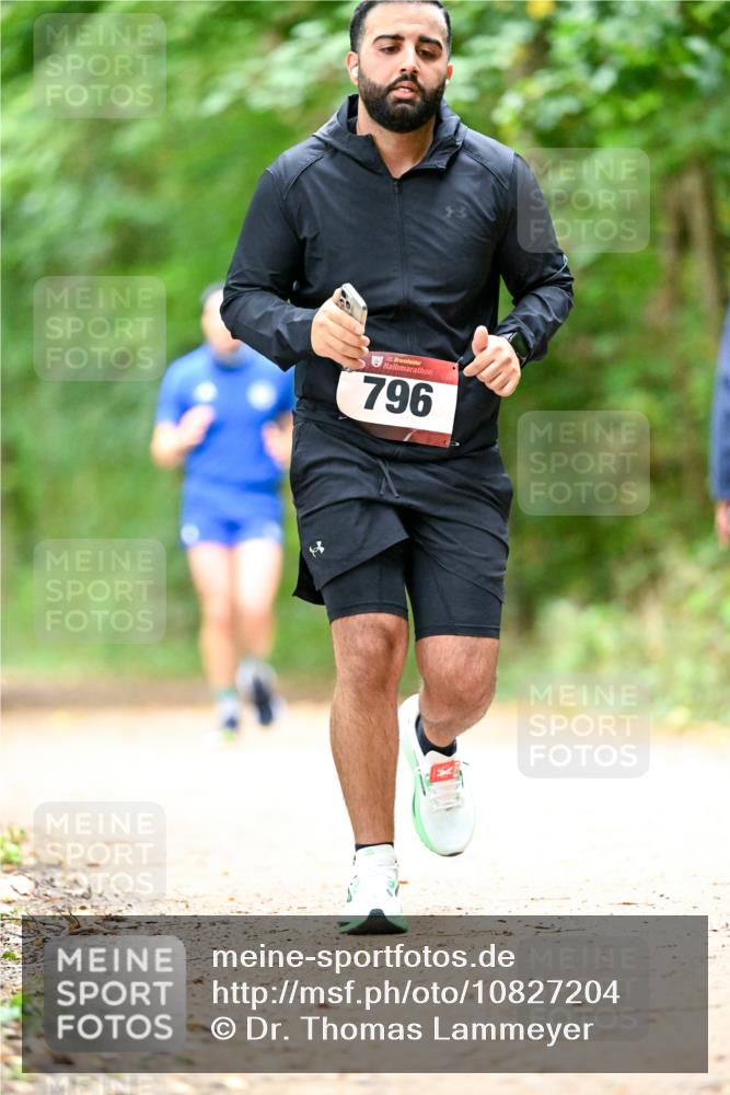 11.10.2026 - Bramfelder Halbmarathon 2026 Dr. Thomas Lammeyer http://msf.ph/oto/10827204 11.10.2026 11:01:13 Laufen 35, 796 meine-sportfotos.de