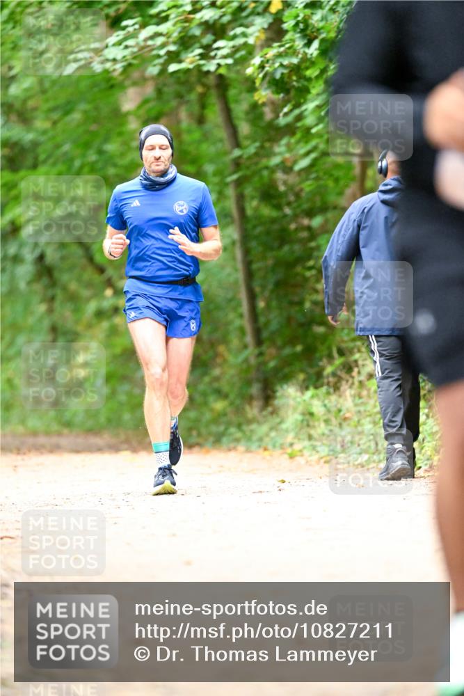 11.10.2026 - Bramfelder Halbmarathon 2026 Dr. Thomas Lammeyer http://msf.ph/oto/10827211 11.10.2026 11:01:15 Laufen  meine-sportfotos.de