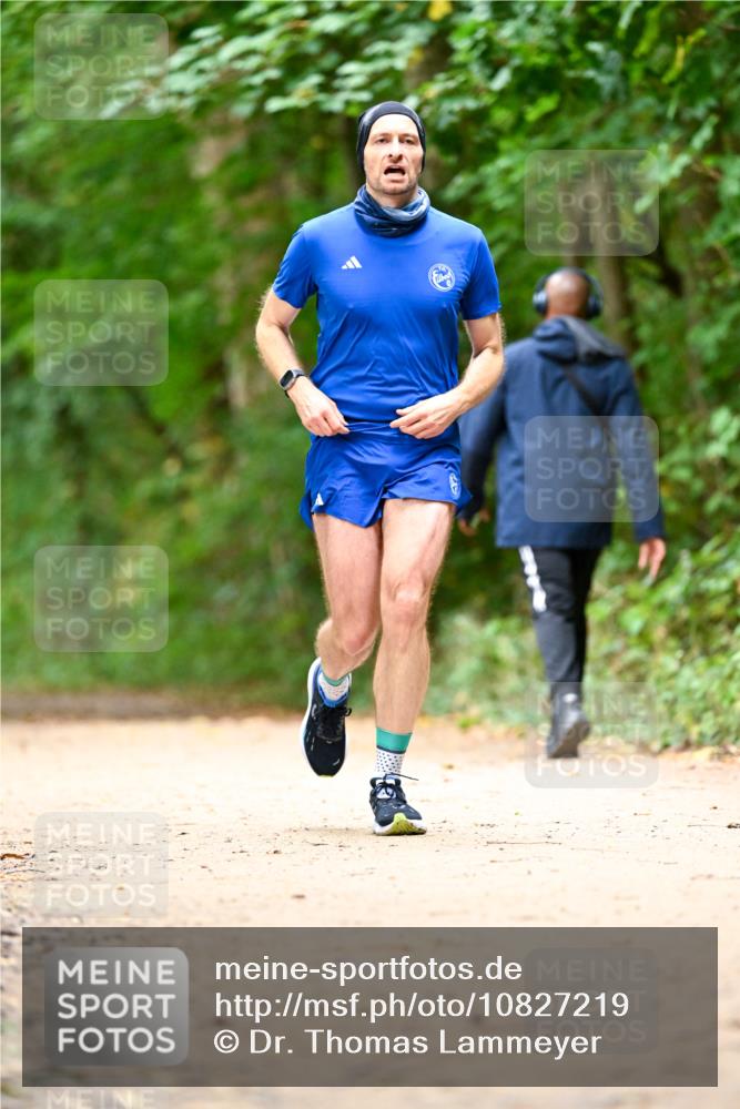 11.10.2026 - Bramfelder Halbmarathon 2026 Dr. Thomas Lammeyer http://msf.ph/oto/10827219 11.10.2026 11:01:16 Laufen  meine-sportfotos.de
