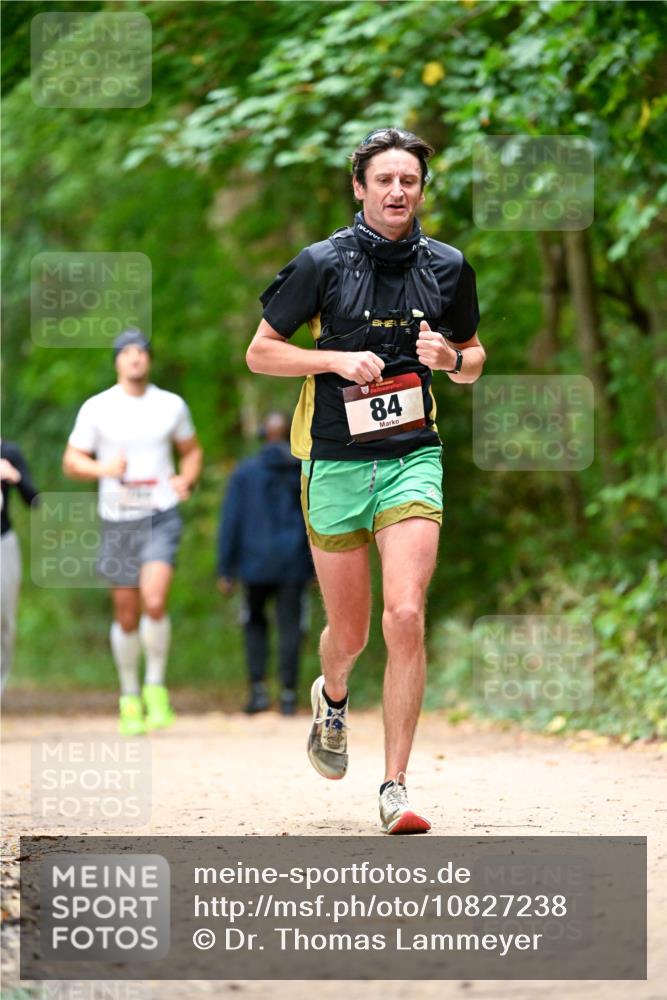 11.10.2026 - Bramfelder Halbmarathon 2026 Dr. Thomas Lammeyer http://msf.ph/oto/10827238 11.10.2026 11:01:23 Laufen 84 meine-sportfotos.de