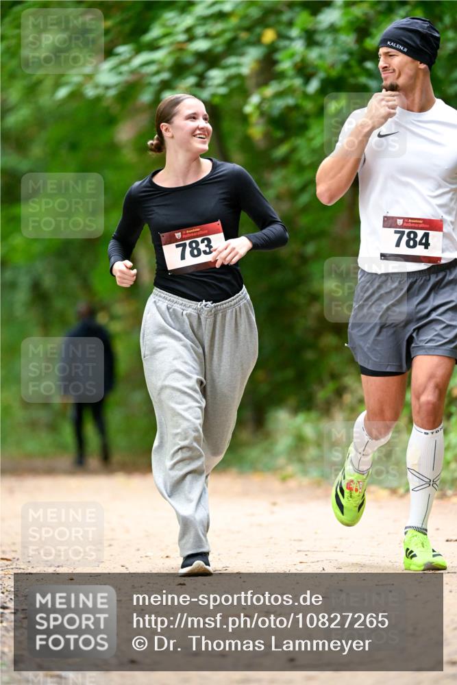 11.10.2026 - Bramfelder Halbmarathon 2026 Dr. Thomas Lammeyer http://msf.ph/oto/10827265 11.10.2026 11:01:28 Laufen 783, 35, 784 meine-sportfotos.de