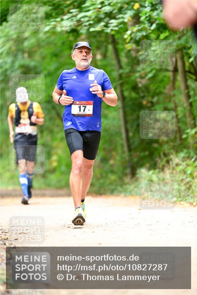 11.10.2026 - Bramfelder Halbmarathon 2026 Dr. Thomas Lammeyer http://msf.ph/oto/10827287 11.10.2026 11:01:33 Laufen 17, 24 meine-sportfotos.de