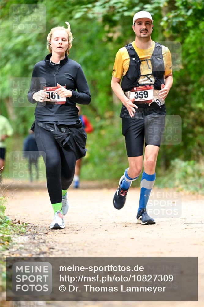 11.10.2026 - Bramfelder Halbmarathon 2026 Dr. Thomas Lammeyer http://msf.ph/oto/10827309 11.10.2026 11:01:38 Laufen 361, 359 meine-sportfotos.de