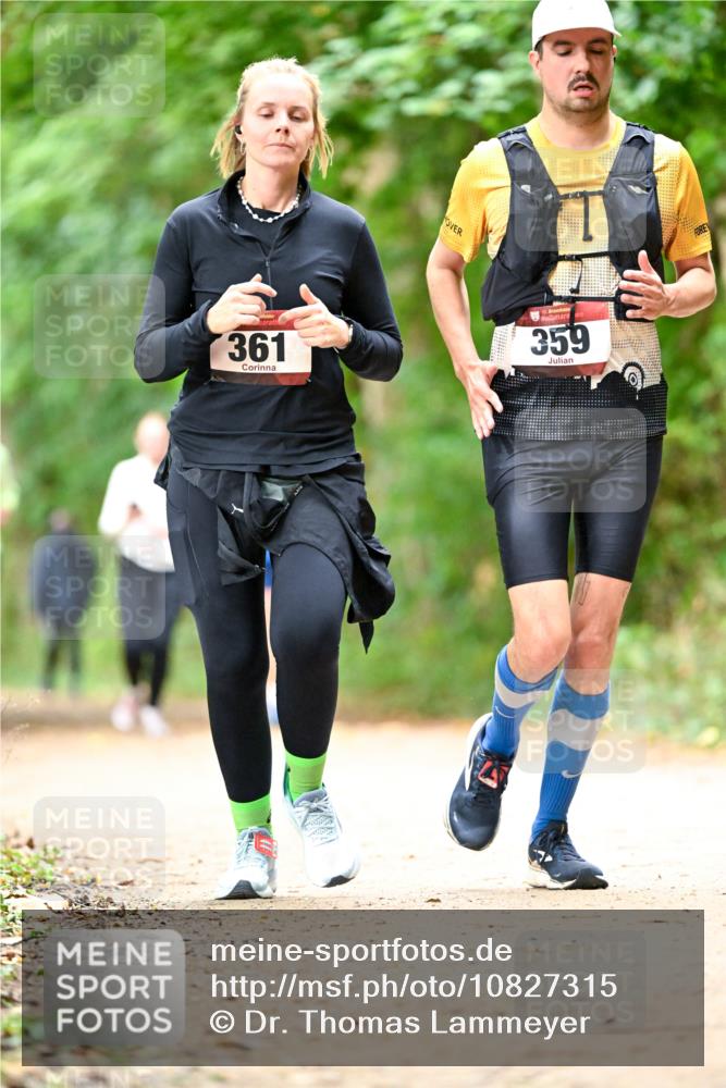 11.10.2026 - Bramfelder Halbmarathon 2026 Dr. Thomas Lammeyer http://msf.ph/oto/10827315 11.10.2026 11:01:38 Laufen 361, 359 meine-sportfotos.de