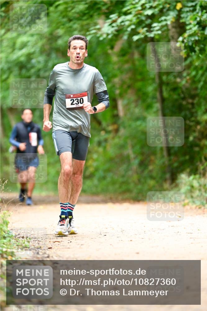 11.10.2026 - Bramfelder Halbmarathon 2026 Dr. Thomas Lammeyer http://msf.ph/oto/10827360 11.10.2026 11:01:52 Laufen 230 meine-sportfotos.de
