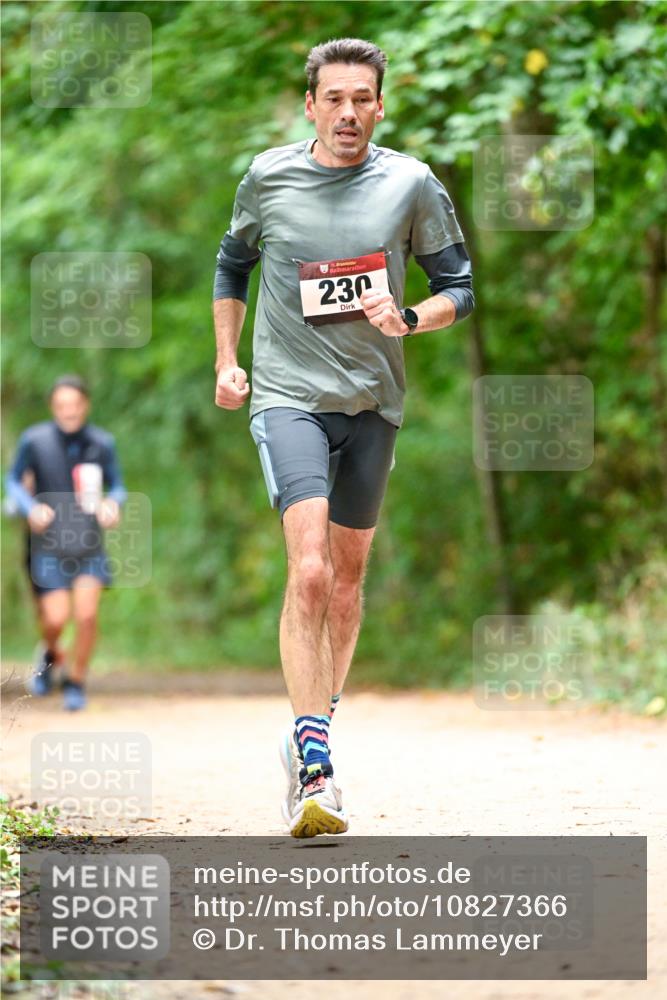 11.10.2026 - Bramfelder Halbmarathon 2026 Dr. Thomas Lammeyer http://msf.ph/oto/10827366 11.10.2026 11:01:52 Laufen 35, 230 meine-sportfotos.de