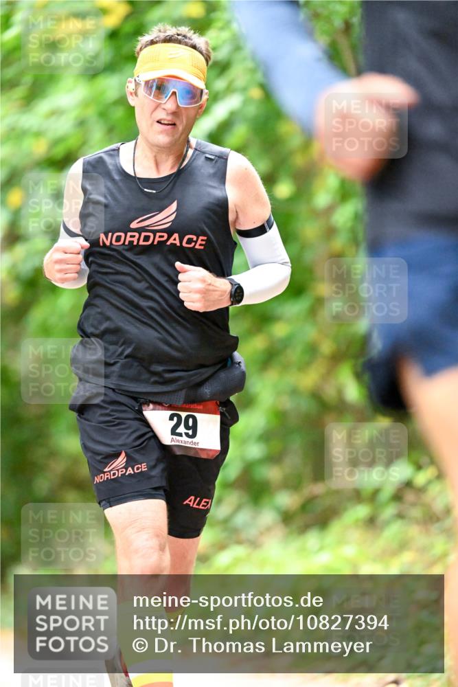 11.10.2026 - Bramfelder Halbmarathon 2026 Dr. Thomas Lammeyer http://msf.ph/oto/10827394 11.10.2026 11:02:01 Laufen 29, 1 meine-sportfotos.de