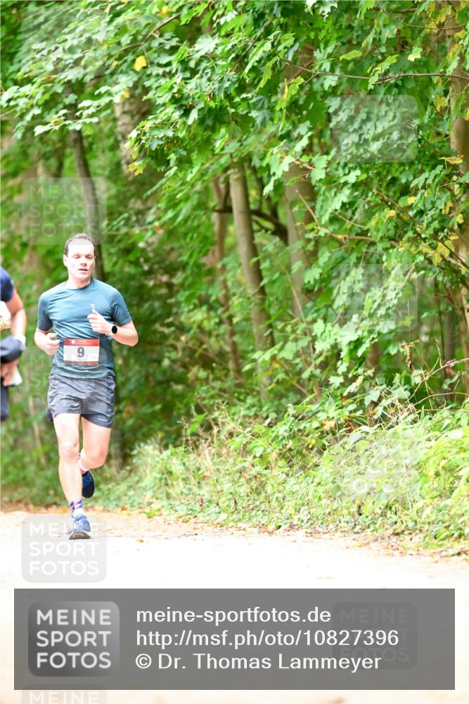 11.10.2026 - Bramfelder Halbmarathon 2026 Dr. Thomas Lammeyer http://msf.ph/oto/10827396 11.10.2026 11:02:05 Laufen 6 meine-sportfotos.de