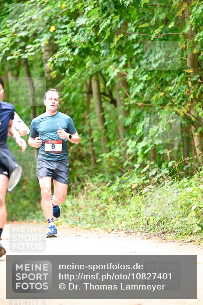 11.10.2026 - Bramfelder Halbmarathon 2026 Dr. Thomas Lammeyer http://msf.ph/oto/10827401 11.10.2026 11:02:06 Laufen 9 meine-sportfotos.de