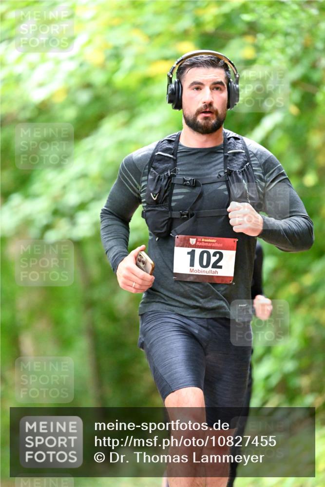 11.10.2026 - Bramfelder Halbmarathon 2026 Dr. Thomas Lammeyer http://msf.ph/oto/10827455 11.10.2026 11:02:41 Laufen 35, 102 meine-sportfotos.de