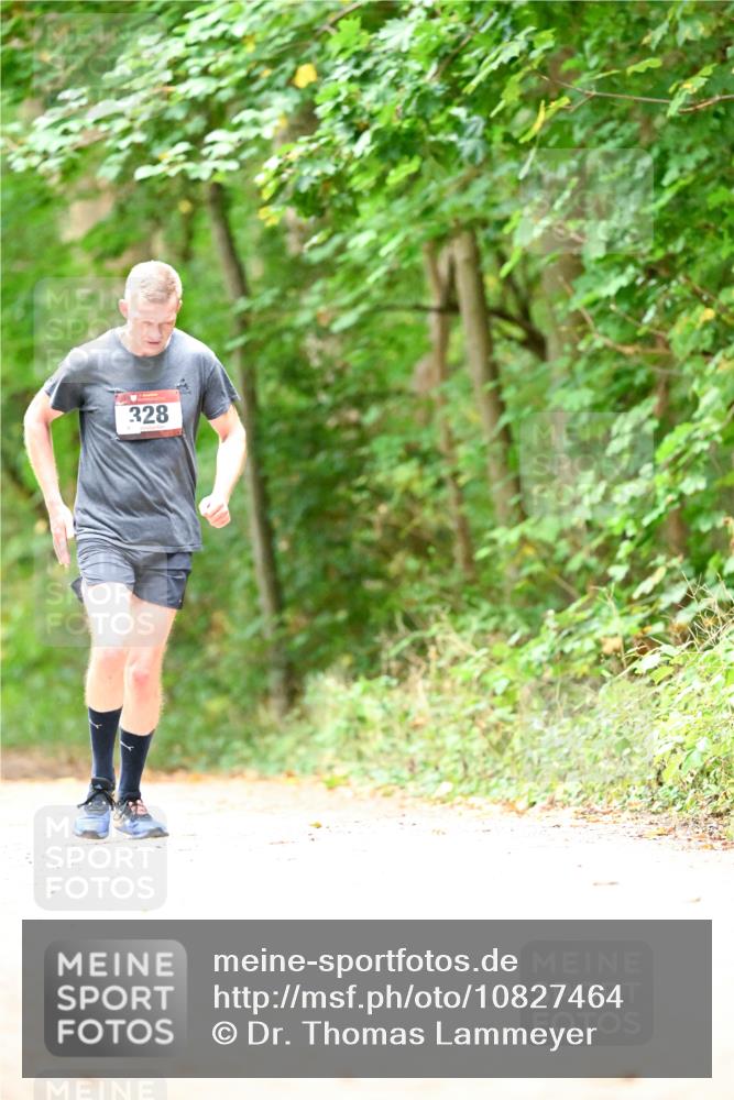 11.10.2026 - Bramfelder Halbmarathon 2026 Dr. Thomas Lammeyer http://msf.ph/oto/10827464 11.10.2026 11:02:52 Laufen 328 meine-sportfotos.de
