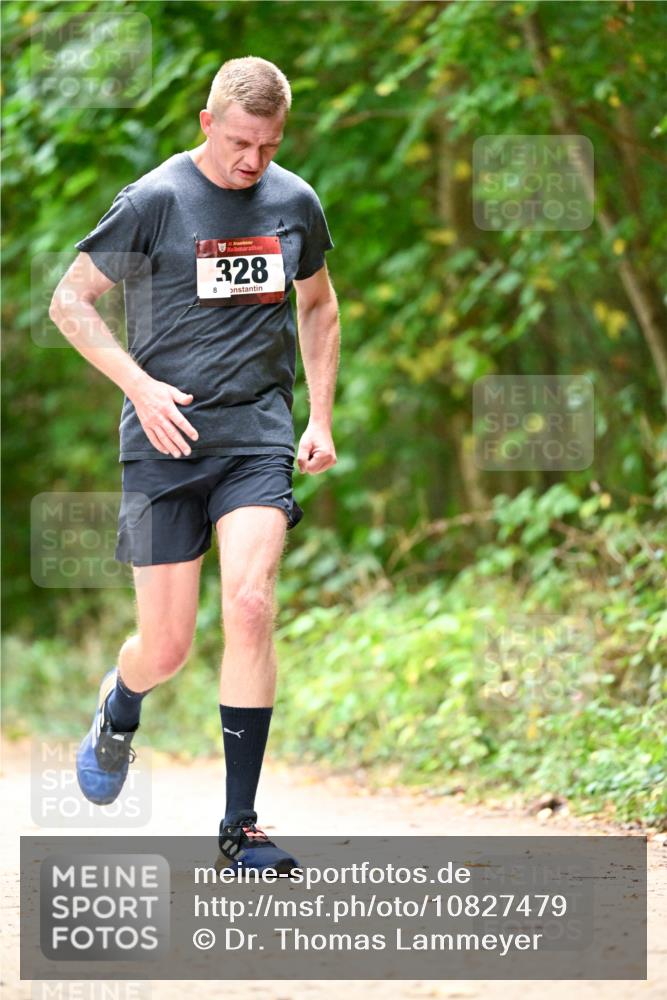 11.10.2026 - Bramfelder Halbmarathon 2026 Dr. Thomas Lammeyer http://msf.ph/oto/10827479 11.10.2026 11:02:54 Laufen 328, 8 meine-sportfotos.de
