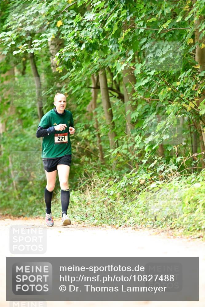 11.10.2026 - Bramfelder Halbmarathon 2026 Dr. Thomas Lammeyer http://msf.ph/oto/10827488 11.10.2026 11:03:01 Laufen 221 meine-sportfotos.de