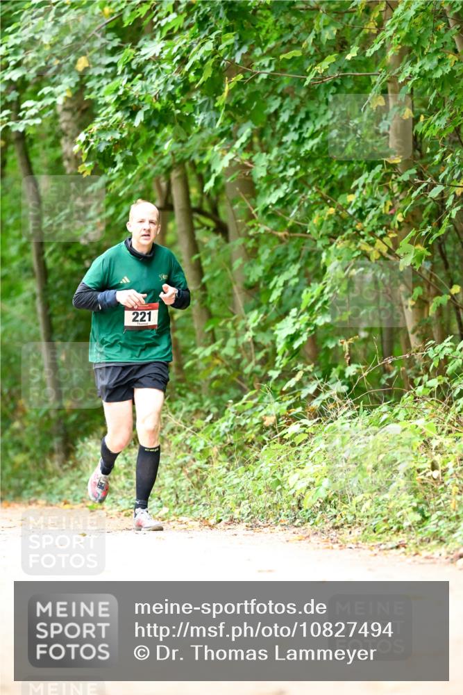 11.10.2026 - Bramfelder Halbmarathon 2026 Dr. Thomas Lammeyer http://msf.ph/oto/10827494 11.10.2026 11:03:02 Laufen 221, 50 meine-sportfotos.de