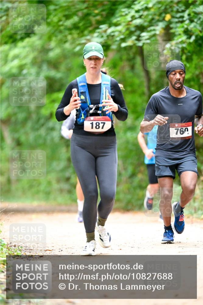 11.10.2026 - Bramfelder Halbmarathon 2026 Dr. Thomas Lammeyer http://msf.ph/oto/10827688 11.10.2026 11:03:52 Laufen 187, 35, 760 meine-sportfotos.de