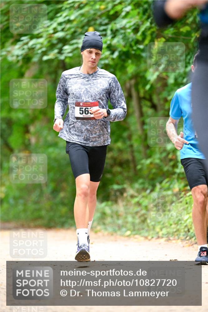 11.10.2026 - Bramfelder Halbmarathon 2026 Dr. Thomas Lammeyer http://msf.ph/oto/10827720 11.10.2026 11:03:54 Laufen 563 meine-sportfotos.de