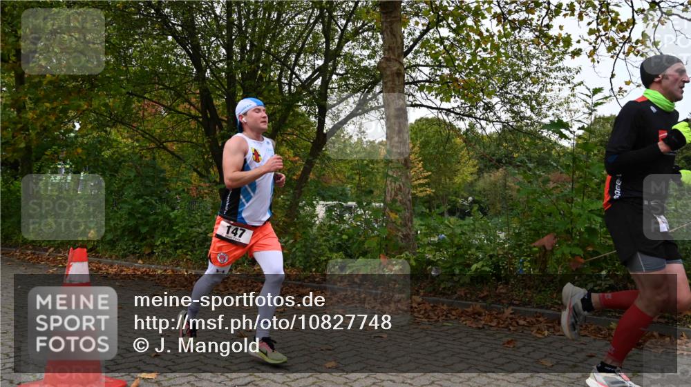 11.10.2026 - Bramfelder Halbmarathon 2026 J. Mangold http://msf.ph/oto/10827748 11.10.2026 10:43:18 Laufen 147, 335, 336 meine-sportfotos.de