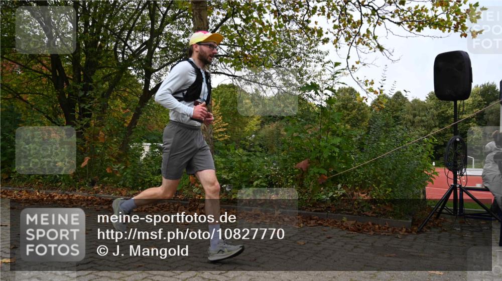 11.10.2026 - Bramfelder Halbmarathon 2026 J. Mangold http://msf.ph/oto/10827770 11.10.2026 10:43:32 Laufen 606 meine-sportfotos.de