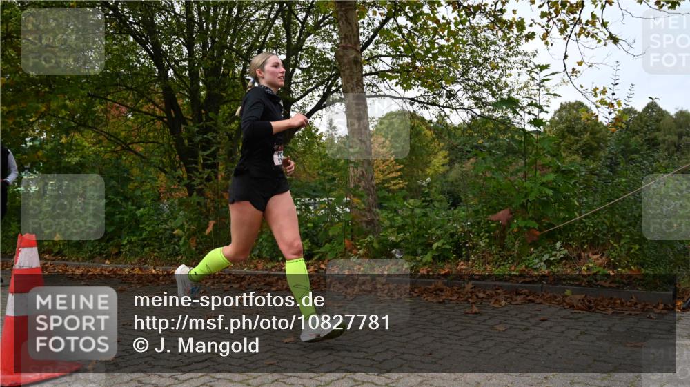 11.10.2026 - Bramfelder Halbmarathon 2026 J. Mangold http://msf.ph/oto/10827781 11.10.2026 10:44:04 Laufen 33, 768 meine-sportfotos.de