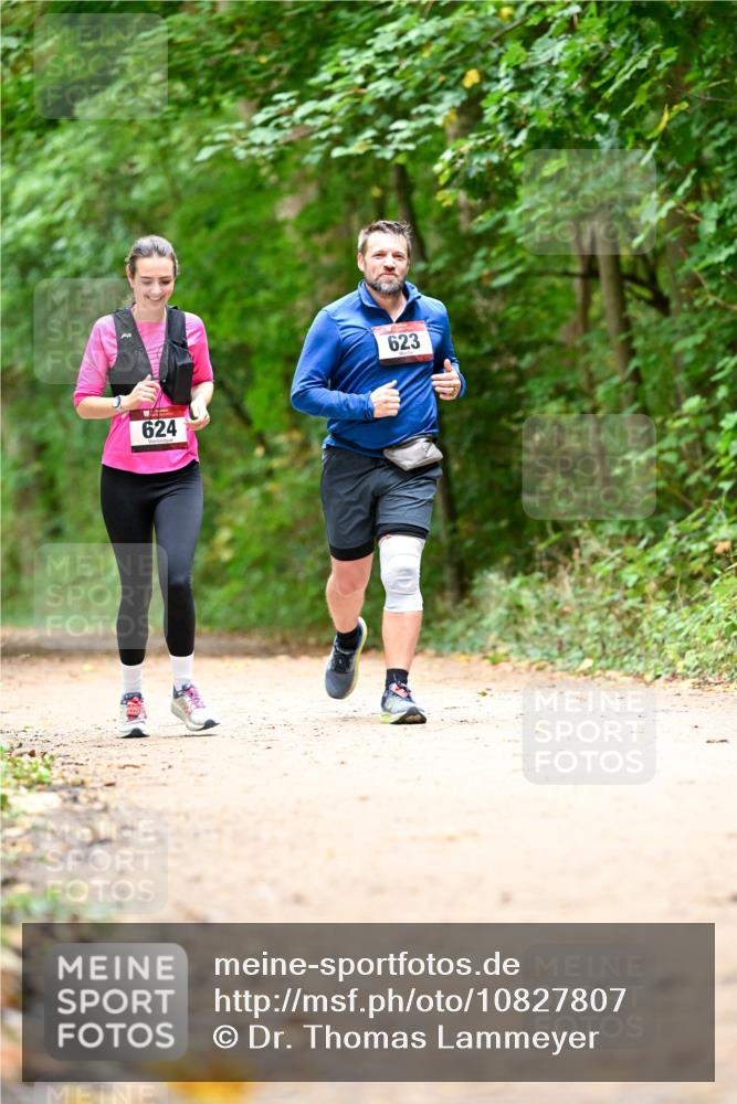 11.10.2026 - Bramfelder Halbmarathon 2026 Dr. Thomas Lammeyer http://msf.ph/oto/10827807 11.10.2026 11:04:17 Laufen 624, 623 meine-sportfotos.de
