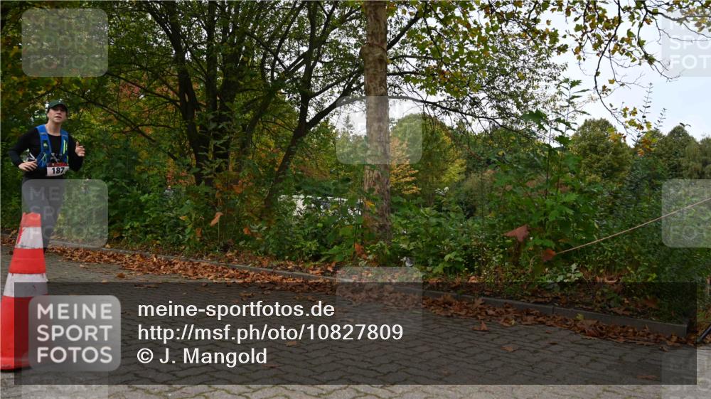 11.10.2026 - Bramfelder Halbmarathon 2026 J. Mangold http://msf.ph/oto/10827809 11.10.2026 10:44:20 Laufen 262, 274 meine-sportfotos.de
