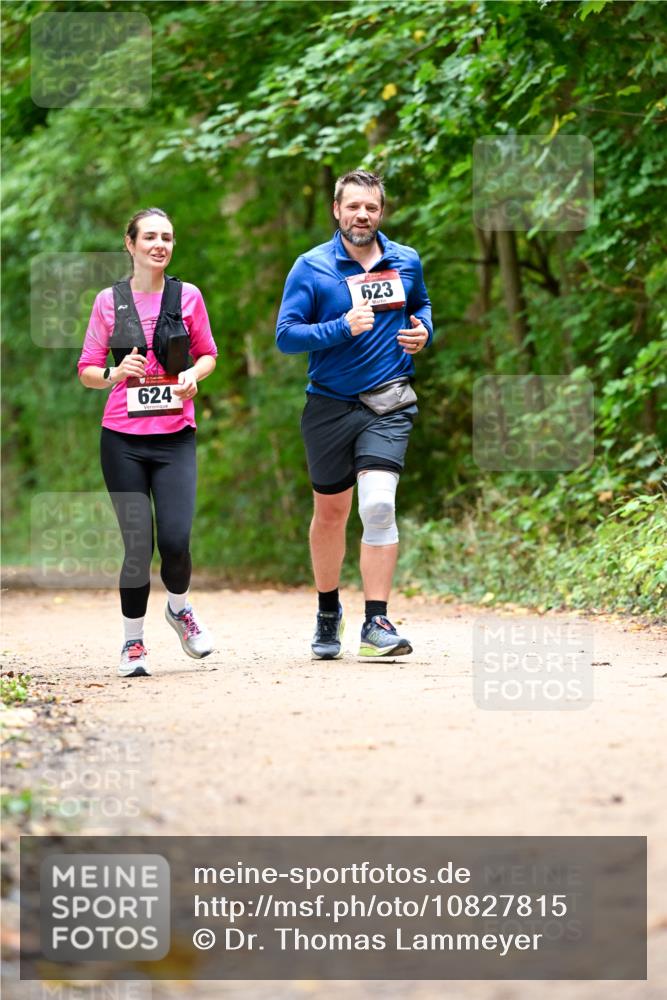 11.10.2026 - Bramfelder Halbmarathon 2026 Dr. Thomas Lammeyer http://msf.ph/oto/10827815 11.10.2026 11:04:18 Laufen 624, 623 meine-sportfotos.de