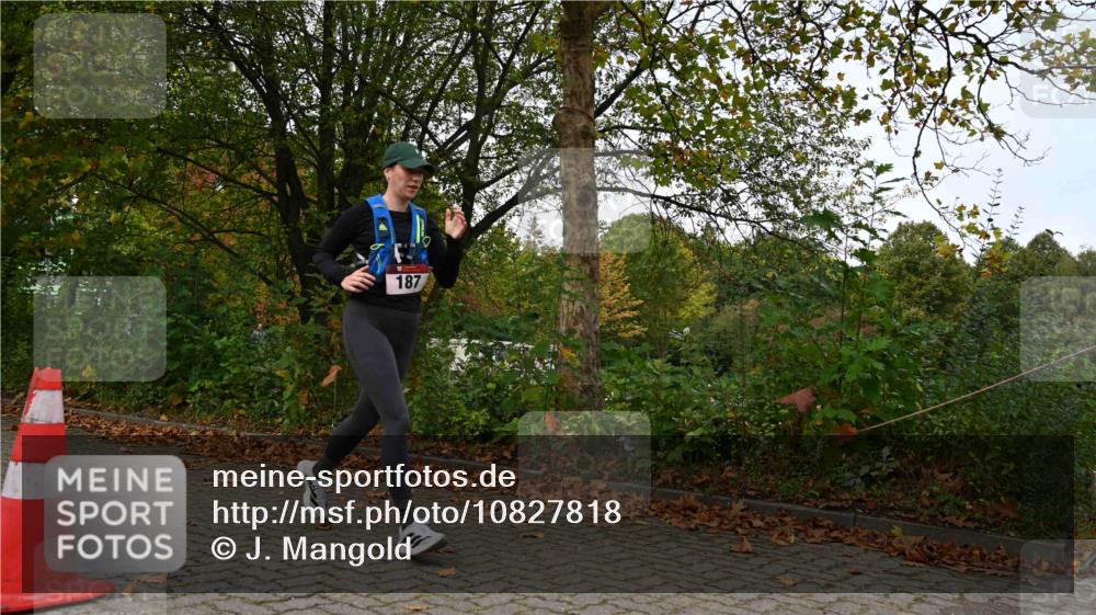 11.10.2026 - Bramfelder Halbmarathon 2026 J. Mangold http://msf.ph/oto/10827818 11.10.2026 10:44:21 Laufen 262, 274 meine-sportfotos.de