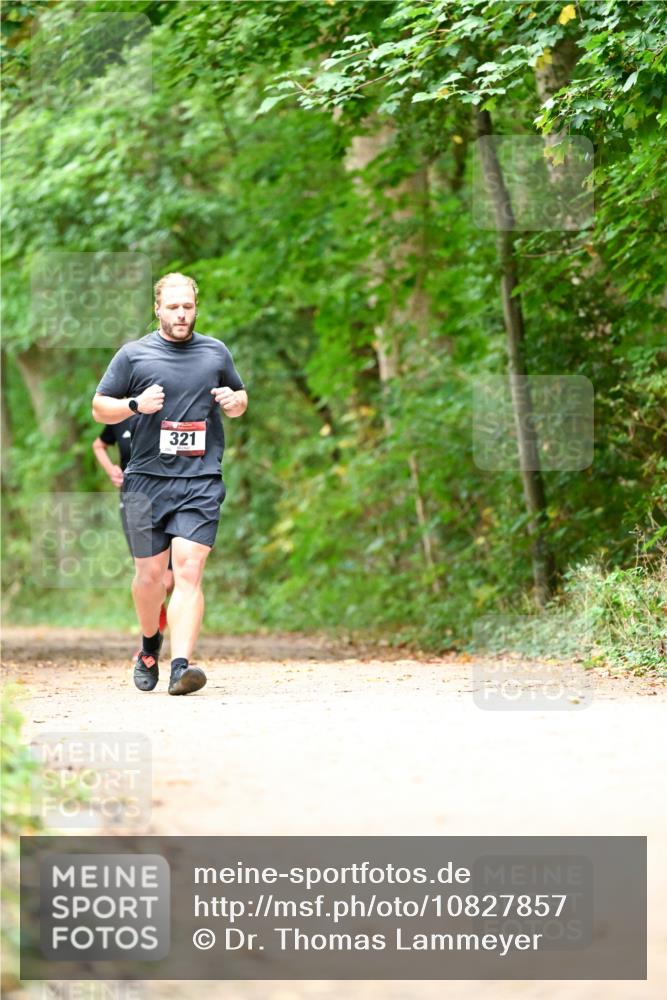 11.10.2026 - Bramfelder Halbmarathon 2026 Dr. Thomas Lammeyer http://msf.ph/oto/10827857 11.10.2026 11:04:33 Laufen 321 meine-sportfotos.de