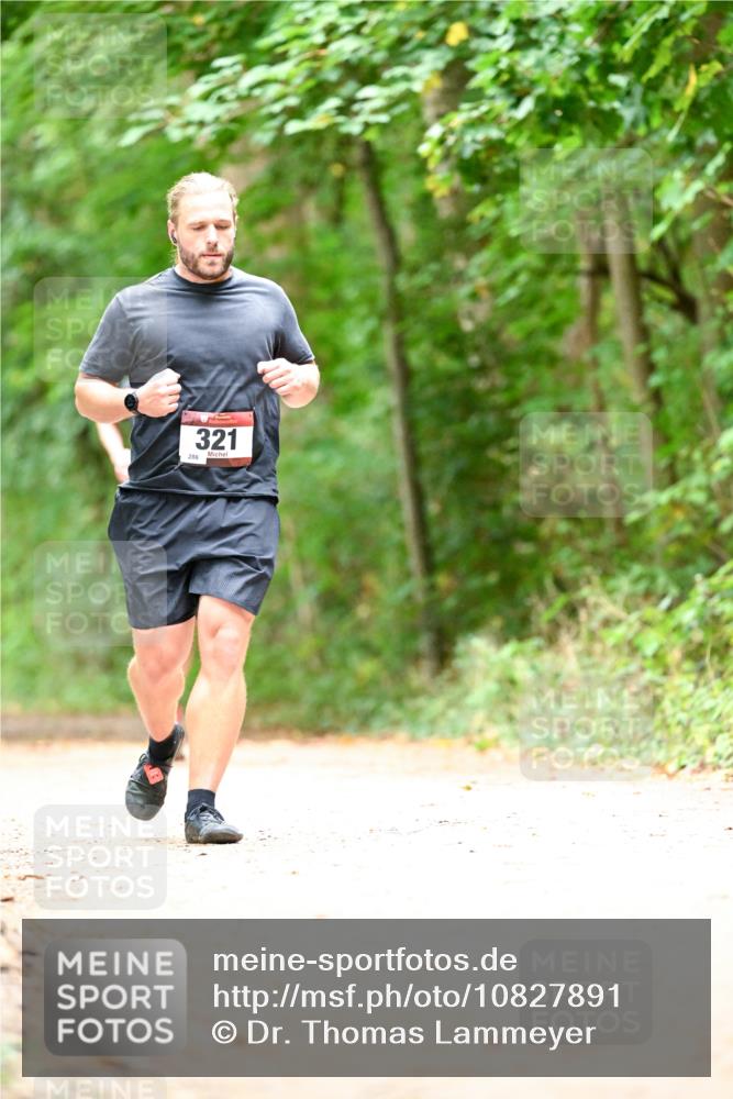 11.10.2026 - Bramfelder Halbmarathon 2026 Dr. Thomas Lammeyer http://msf.ph/oto/10827891 11.10.2026 11:04:35 Laufen 321, 286 meine-sportfotos.de