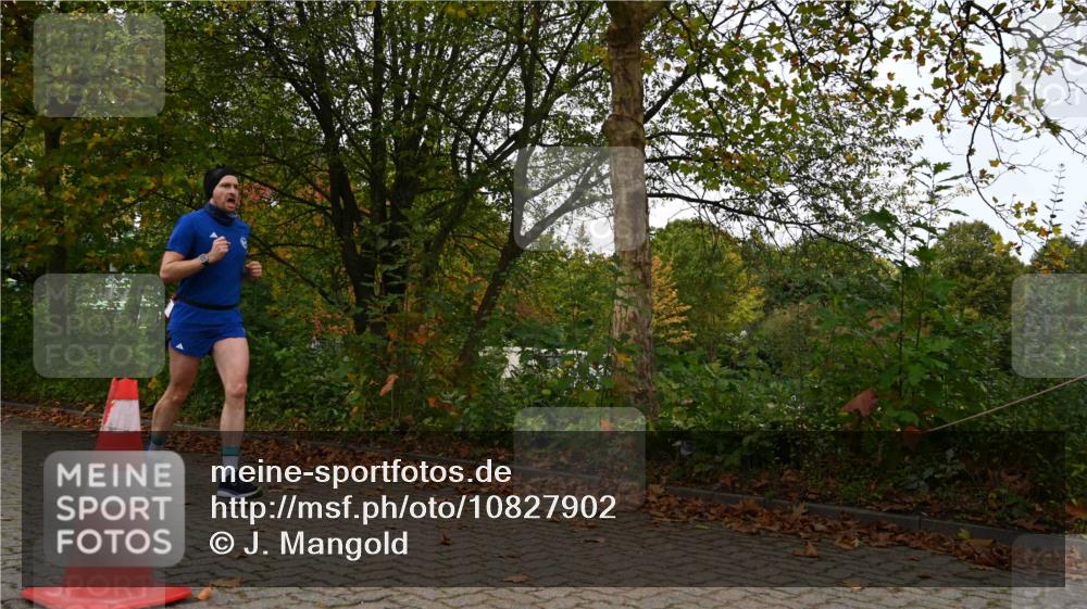 11.10.2026 - Bramfelder Halbmarathon 2026 J. Mangold http://msf.ph/oto/10827902 11.10.2026 10:45:13 Laufen 201 meine-sportfotos.de