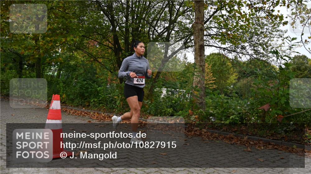 11.10.2026 - Bramfelder Halbmarathon 2026 J. Mangold http://msf.ph/oto/10827915 11.10.2026 10:45:20 Laufen 54, 474 meine-sportfotos.de