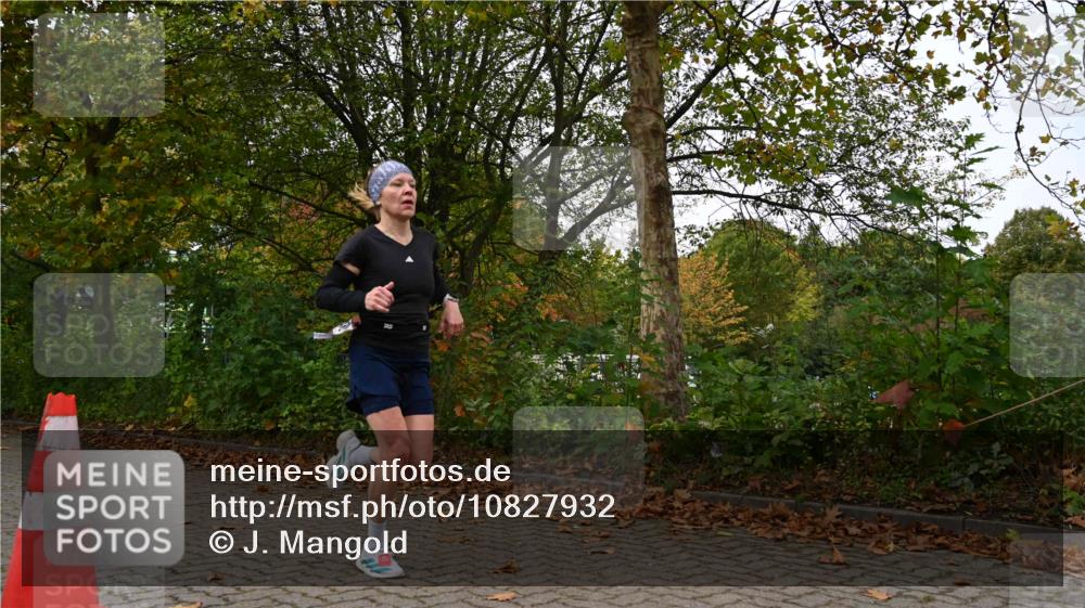 11.10.2026 - Bramfelder Halbmarathon 2026 J. Mangold http://msf.ph/oto/10827932 11.10.2026 10:45:36 Laufen 240, 260, 814, 815 meine-sportfotos.de