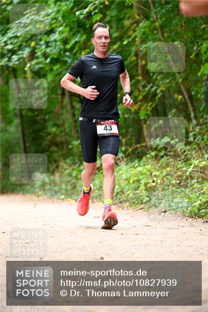 11.10.2026 - Bramfelder Halbmarathon 2026 Dr. Thomas Lammeyer http://msf.ph/oto/10827939 11.10.2026 11:04:39 Laufen 43 meine-sportfotos.de