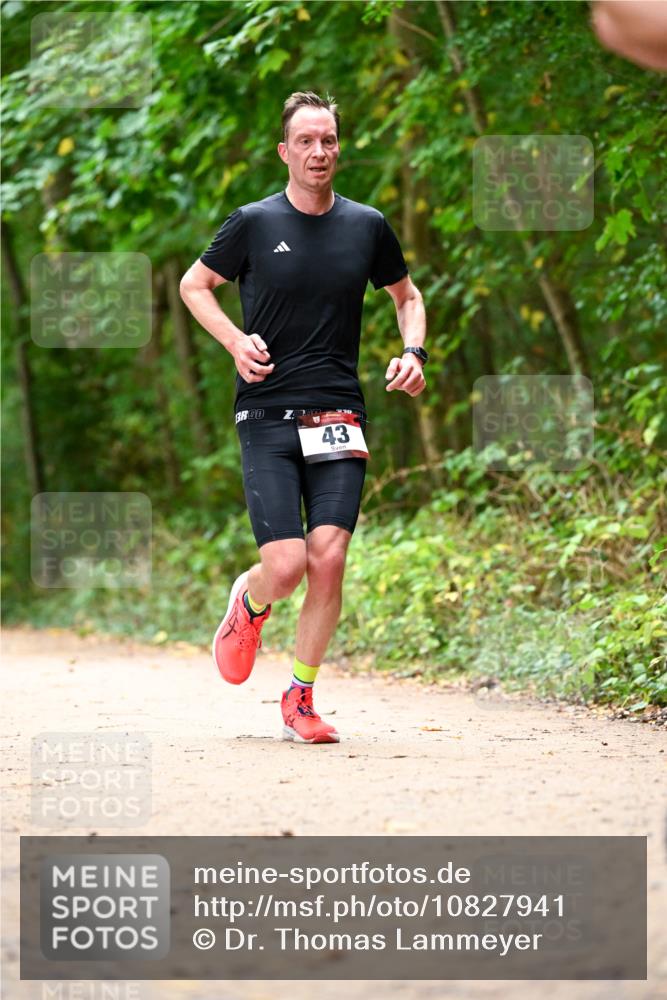 11.10.2026 - Bramfelder Halbmarathon 2026 Dr. Thomas Lammeyer http://msf.ph/oto/10827941 11.10.2026 11:04:40 Laufen 43 meine-sportfotos.de