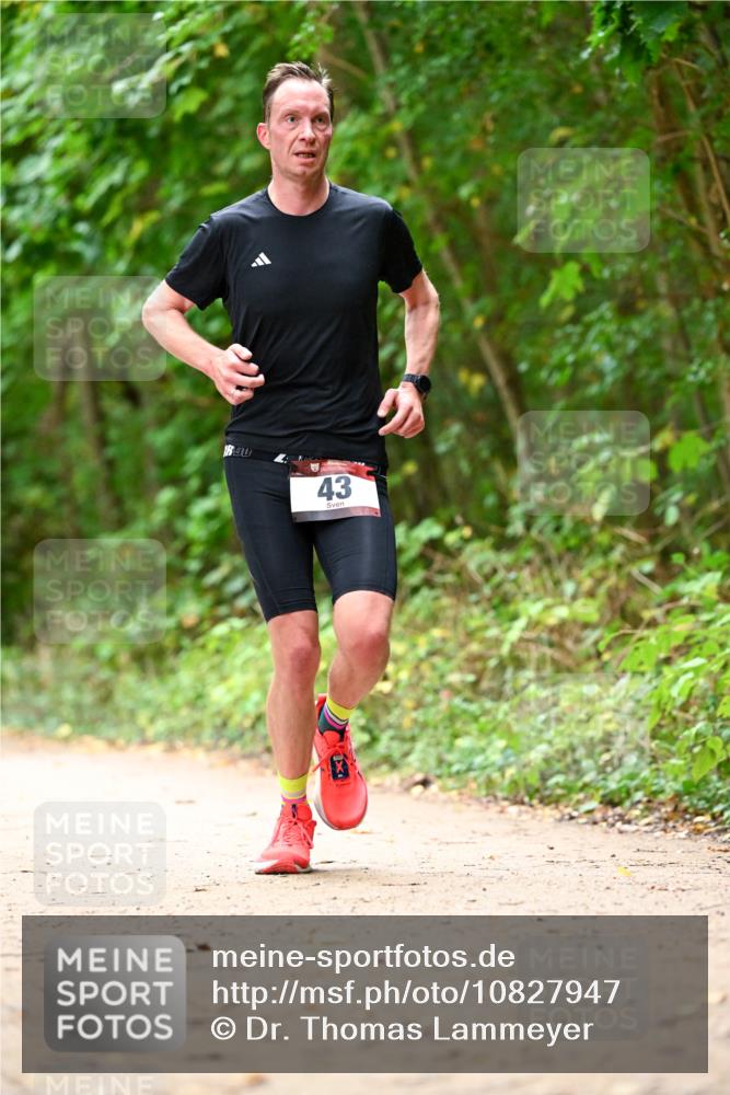 11.10.2026 - Bramfelder Halbmarathon 2026 Dr. Thomas Lammeyer http://msf.ph/oto/10827947 11.10.2026 11:04:40 Laufen 43 meine-sportfotos.de