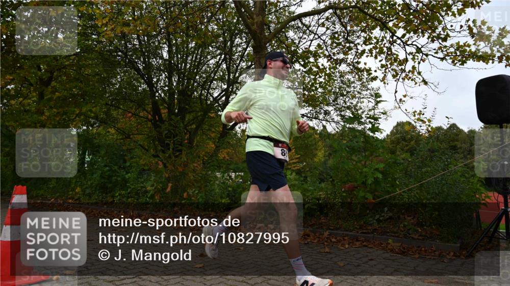 11.10.2026 - Bramfelder Halbmarathon 2026 J. Mangold http://msf.ph/oto/10827995 11.10.2026 10:45:56 Laufen 88, 730, 760 meine-sportfotos.de
