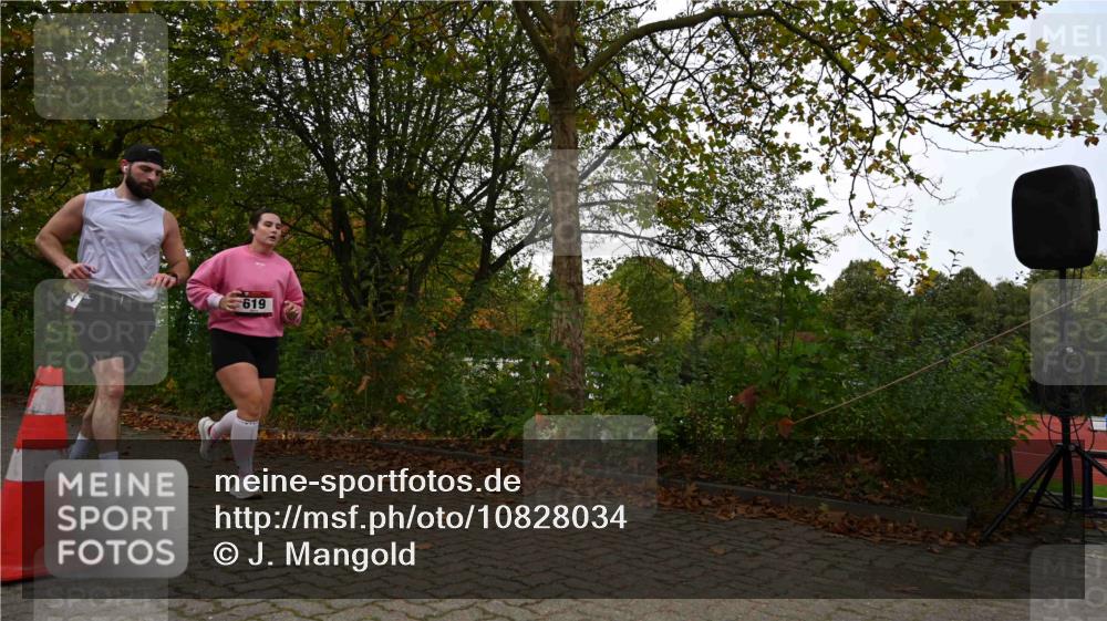 11.10.2026 - Bramfelder Halbmarathon 2026 J. Mangold http://msf.ph/oto/10828034 11.10.2026 10:46:46 Laufen 190, 543, 619 meine-sportfotos.de
