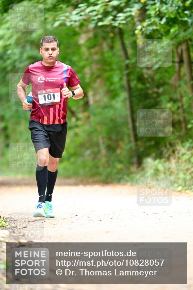 11.10.2026 - Bramfelder Halbmarathon 2026 Dr. Thomas Lammeyer http://msf.ph/oto/10828057 11.10.2026 11:05:13 Laufen 101, 42 meine-sportfotos.de