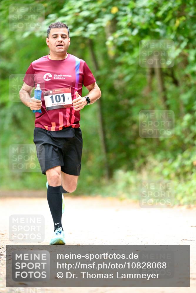 11.10.2026 - Bramfelder Halbmarathon 2026 Dr. Thomas Lammeyer http://msf.ph/oto/10828068 11.10.2026 11:05:14 Laufen 35, 101 meine-sportfotos.de