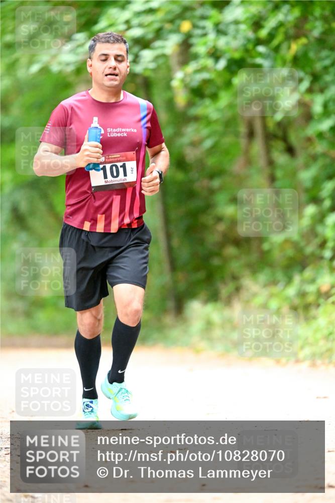 11.10.2026 - Bramfelder Halbmarathon 2026 Dr. Thomas Lammeyer http://msf.ph/oto/10828070 11.10.2026 11:05:14 Laufen 35, 101 meine-sportfotos.de