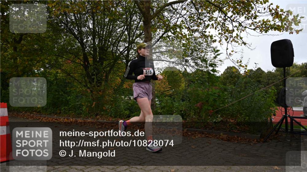 11.10.2026 - Bramfelder Halbmarathon 2026 J. Mangold http://msf.ph/oto/10828074 11.10.2026 10:47:08 Laufen 515 meine-sportfotos.de