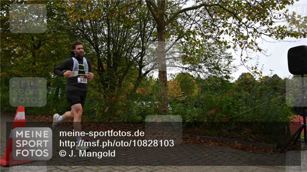 11.10.2026 - Bramfelder Halbmarathon 2026 J. Mangold http://msf.ph/oto/10828103 11.10.2026 10:47:29 Laufen 9, 143, 328, 373, 633 meine-sportfotos.de