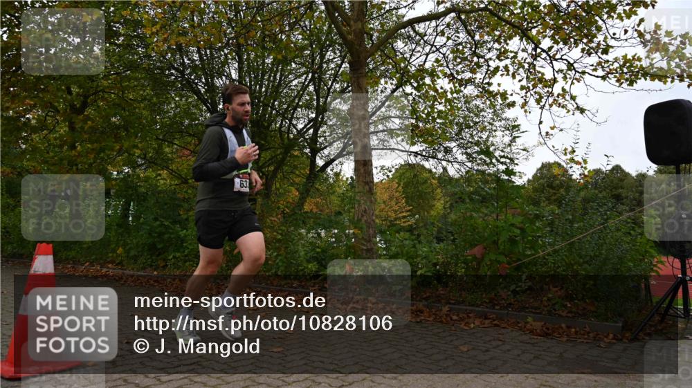 11.10.2026 - Bramfelder Halbmarathon 2026 J. Mangold http://msf.ph/oto/10828106 11.10.2026 10:47:29 Laufen 9, 143, 328, 373, 633 meine-sportfotos.de