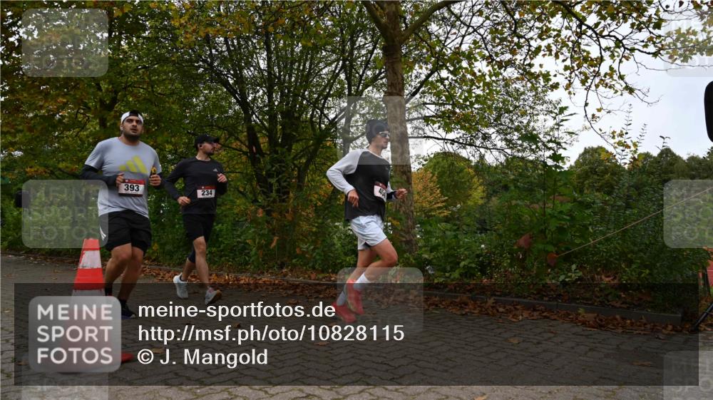 11.10.2026 - Bramfelder Halbmarathon 2026 J. Mangold http://msf.ph/oto/10828115 11.10.2026 10:48:10 Laufen 234, 393, 454 meine-sportfotos.de